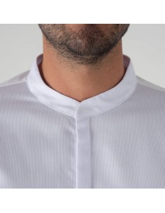 Camisa blanca de hombre cuello mao 2