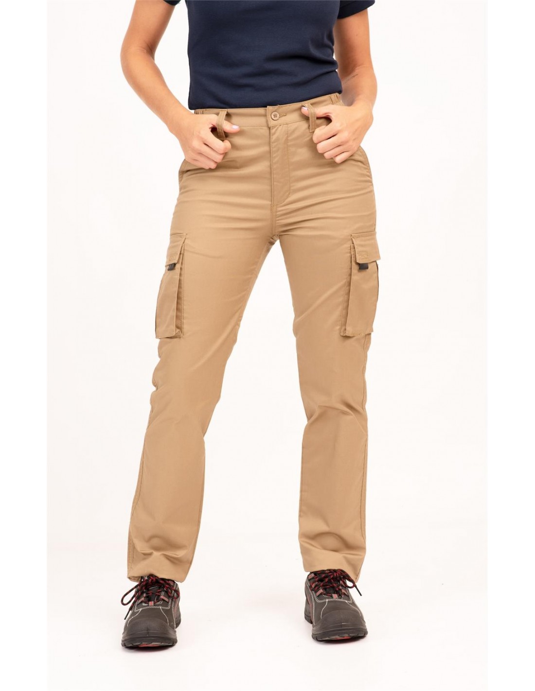 Pantalón multibolsillos beige