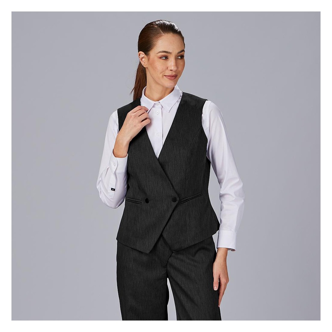 Chaleco cruzado mujer negro