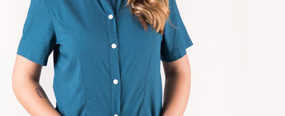 Ropa laboral mujer : Opciones de uniformes laborables para ellas.